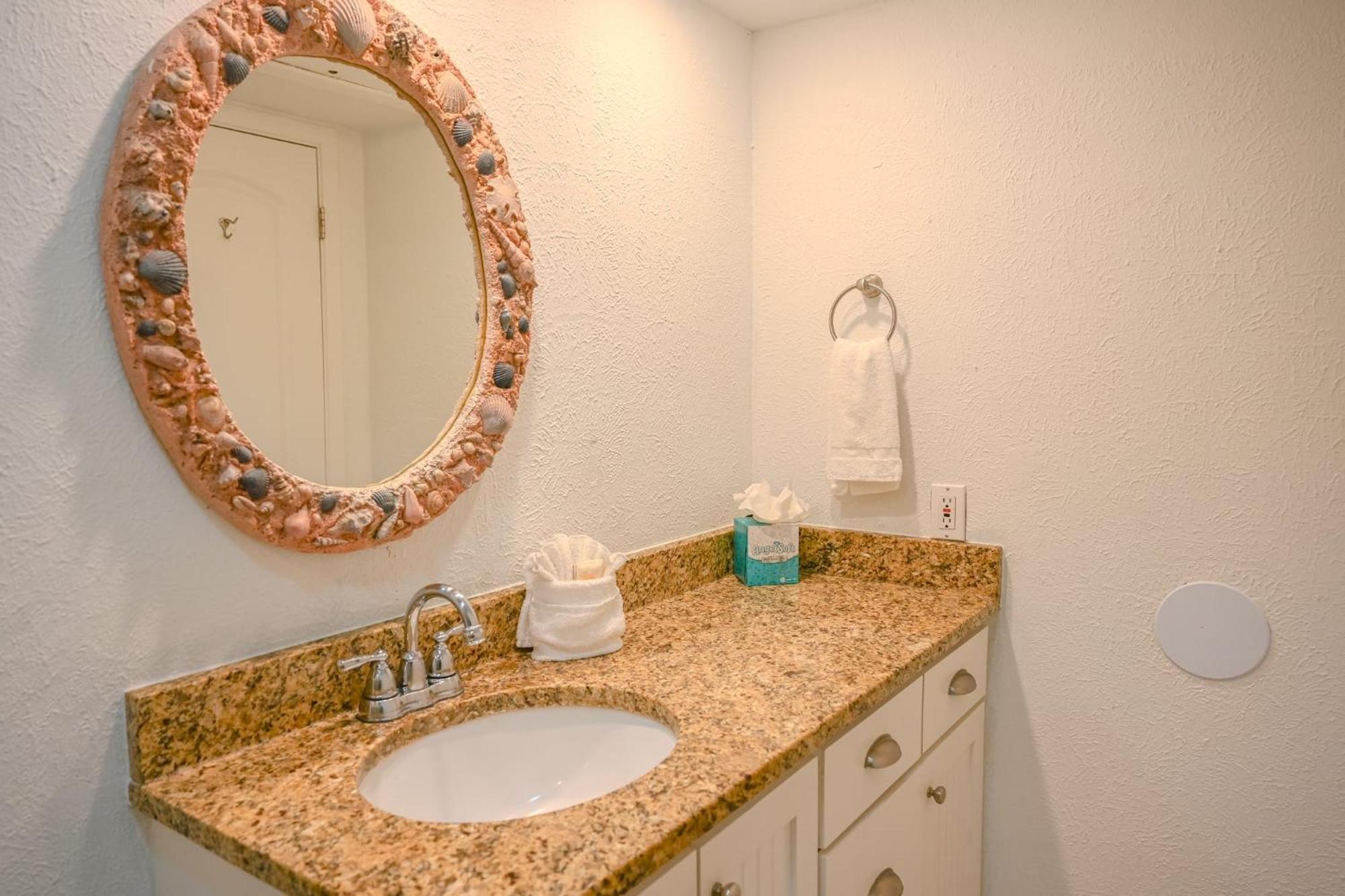 Spoonbills Sanctuary Coastal Chic 1Br Retreat 329 Apartment South Padre Island Exterior photo